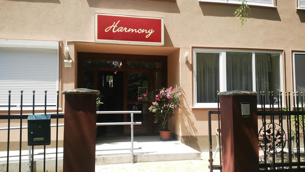 Harmony Panzio Bed & Breakfast Hajdúszoboszló Екстериор снимка